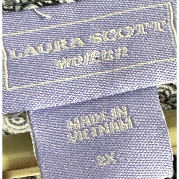 Laura Scott Tunic Top Womens Plus 2X Gray White Paisley Bohemian Button Up Boho - Picture 5 of 9